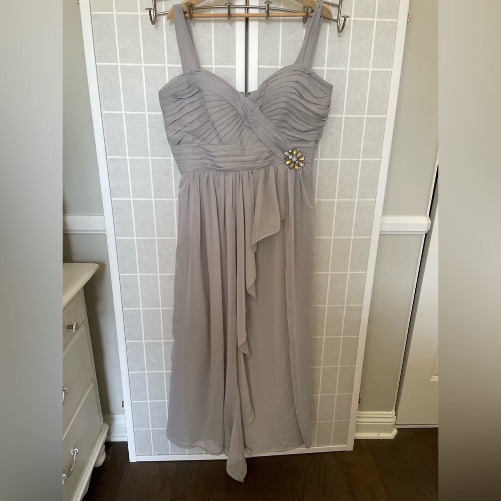 May Queen Couture formal wear, Strapless Dress, Gray, Size X-Large.